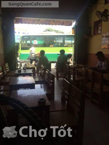 Sang quán cafe ở bến xe bus hiệp thành