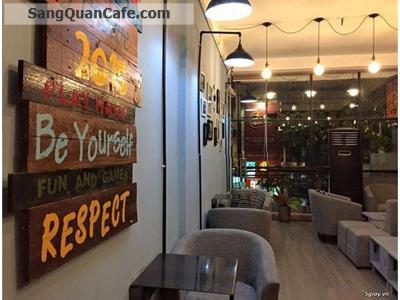 Sang quán cafe phong cách Ý Quận 10