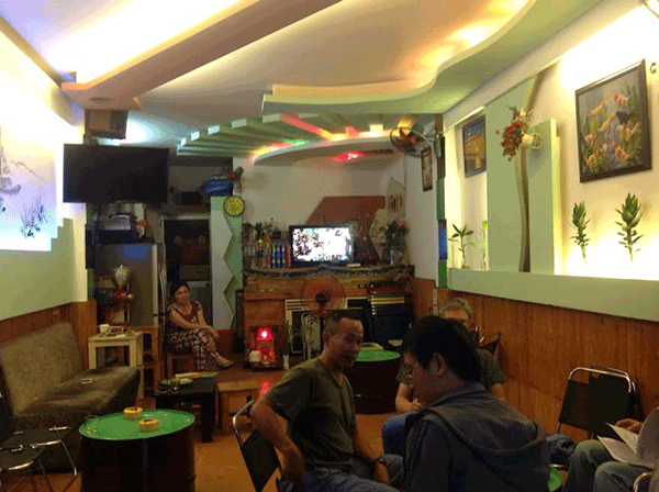 Sang quán Cafe Quận 4