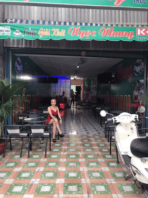 Sang quán cafe quận Bình Tân