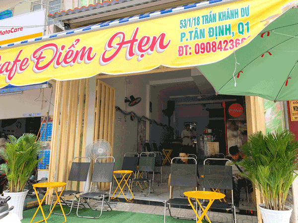 Sang Quán Cafe Quán đẹp mới 100% Tại Quận 1