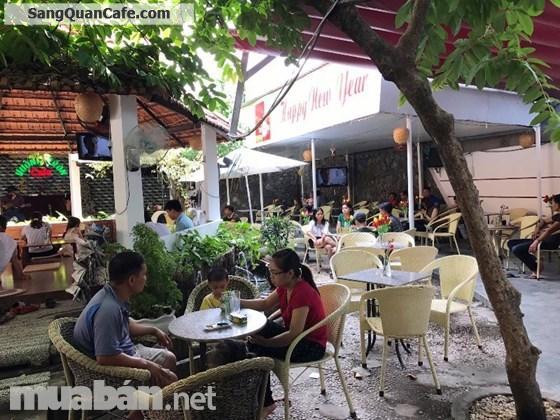 Sang quán Cafe Sân Vườn, Ca Nhạc Hàng Đêm