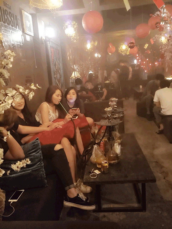 Sang Quán CAFE SHISHA Quận 1