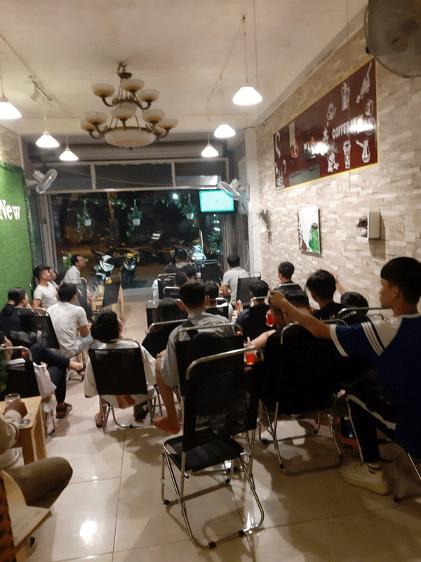 Sang quán cafe Take Away mặt tiền đường số 9