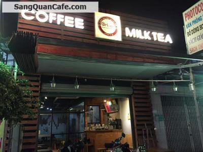 Sang quán cafe, trà sữa đối diện trường học