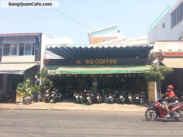 Sang quán cafe vị trí đẹp 300m2