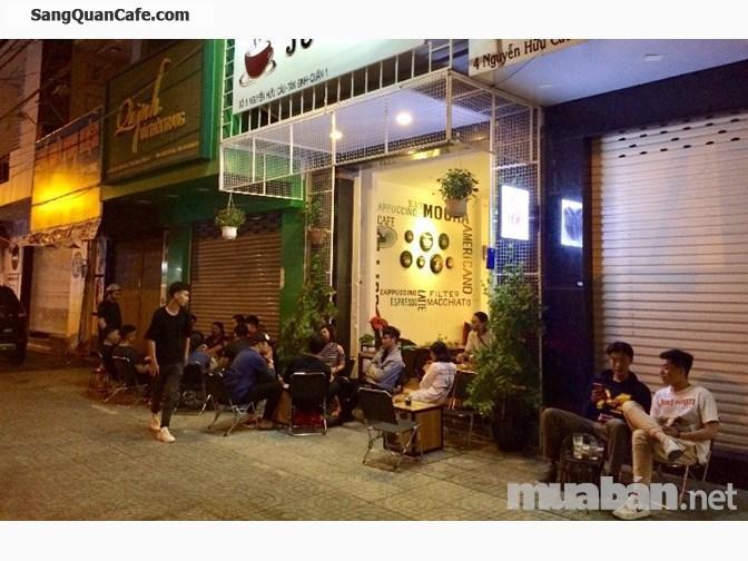 Sang quán cafe vị trí đẹp mặt tiền quận 1