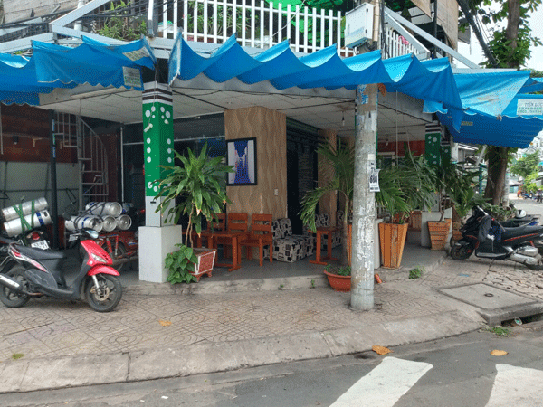 sang-quan-cafe-vong-goc-nga-tu-khu-dan-cu-sam-uat-36115.gif