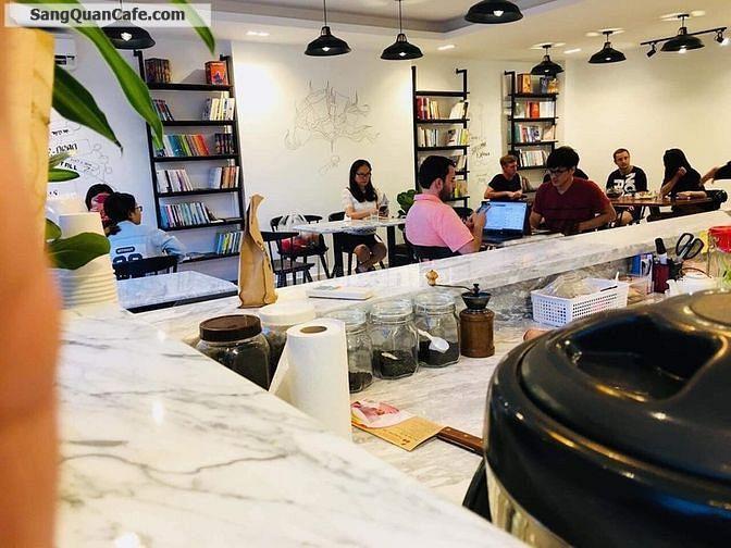 Sang quán Coffee shophouse Sky Center Phổ Quang đang kinh doanh tốt