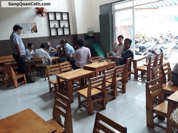 Sang quán nằm dưới chung cư Sơn Kỳ 1 cao 10 tầng